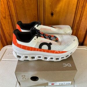 On Running Cloudmonster Men’s Size 9.5